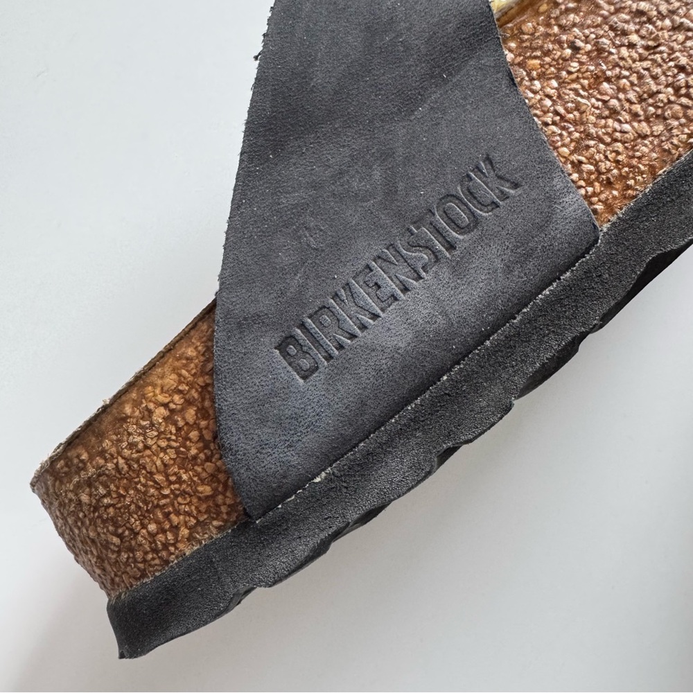 Birkenstock Gizeh Sandal in dark brown. Size: 37 - Picture 3 of 13